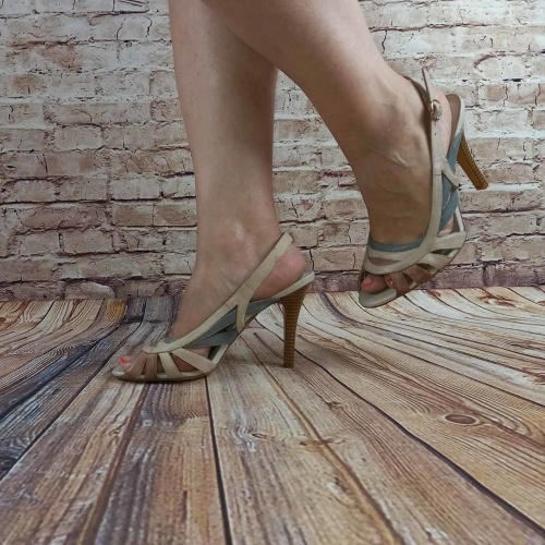 Босоніжки жіночі Beletta 0263-683 бежеві шкіра каблук