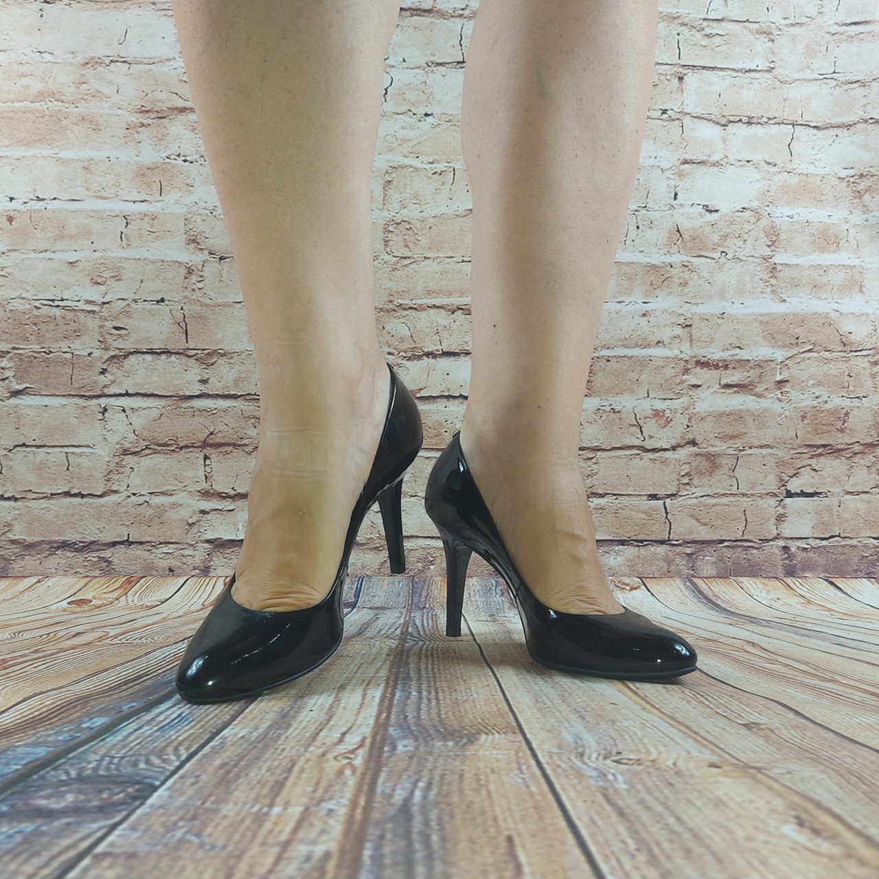 Туфли женские Clotilde 12052-68-089 чёрные кожа-лак каблук-шпилька размеры 35,38