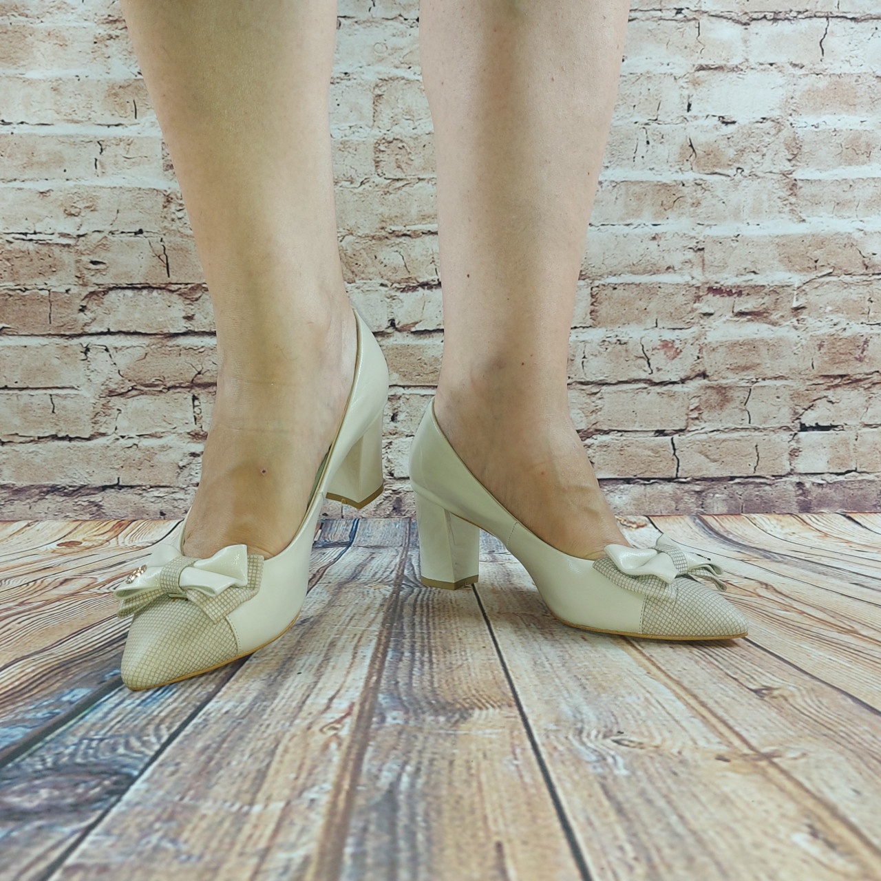 Туфли женские бежевые кожа Polann 1687последний 35 размер