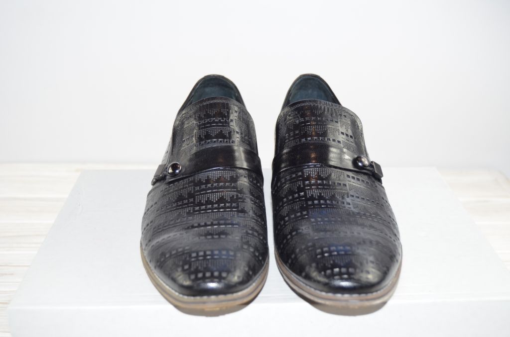 Туфлі чоловічі Miratti 25-3 чорні шкіра на гумках, розміри 39,43