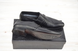 Туфли мужские Miratti 02213-1 чёрные кожа на резинках (последний 40 размер)