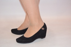 Туфли женские IT GIRL 068-91 чёрные замшевые (последний 35 размер)