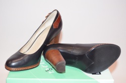 Туфлі жіночі Flona 10-1-1 чорні шкіра на підборах розміри 35,39