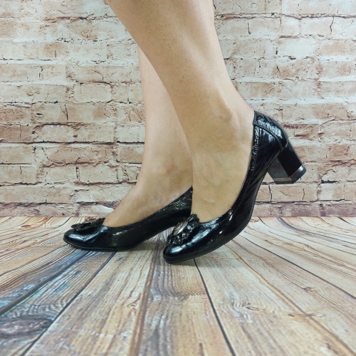 Туфли женские чёрные кожа-лак Botto 1070-2-1 последний 36 размер