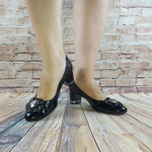 Туфлі жіночі чорні шкіра-лак Botto 1070-2-1 останній 36 розмір