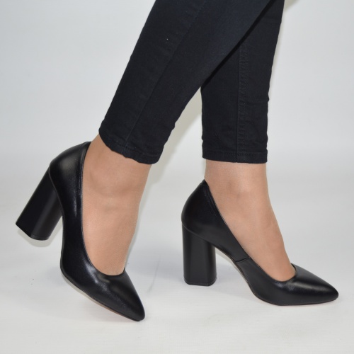 Туфли женские AURIS 1954 чёрные кожа на каблуке