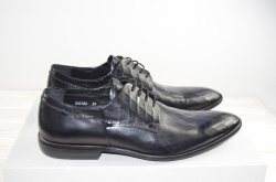 Туфлі чоловічі Miratti 202102 чорні шкіра на шнурках, розміри 39,40