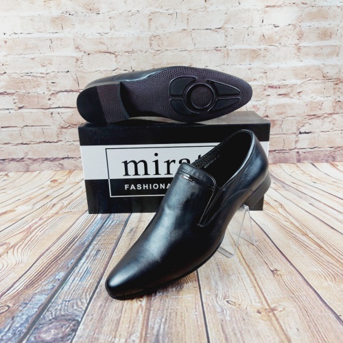 Туфлі чоловічі чорні шкіра Miratti 205155-2, останній 45 розмір