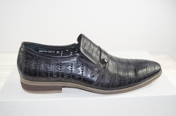 Туфлі чоловічі Miratti 25-3 чорні шкіра на гумках, розміри 39,43