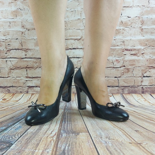 Туфли женские Ботес 33-2 чёрные кожа каблук размеры 37,40