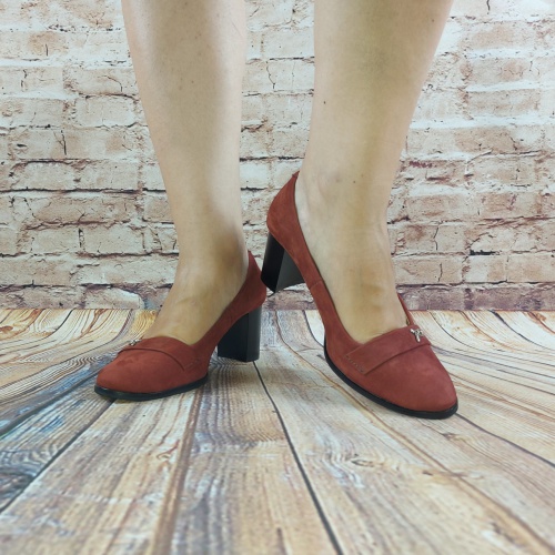 Туфли женские Se and Nat 605-120-1 красный нубук каблук размеры 37,38