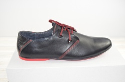 Туфлі чоловічі Konors 650-7-15 чорні шкіра на шнурках (останній 42 розмір)