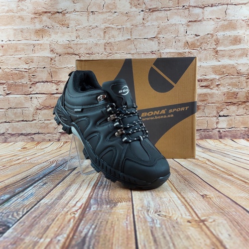 Кросівки чоловічі чорні нубук зимові BONA 851Д-6
