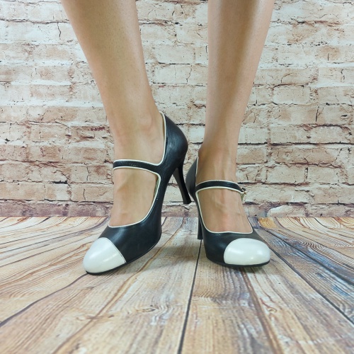 Туфлі жіночі чорні з білим Malrostti 96200,останній 40 розмір